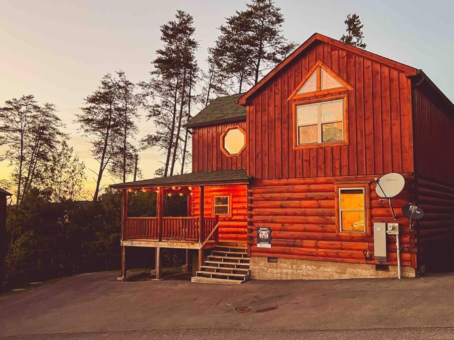Indoor Heated Pool Hot Tub Cabin Сивиървил Екстериор снимка
