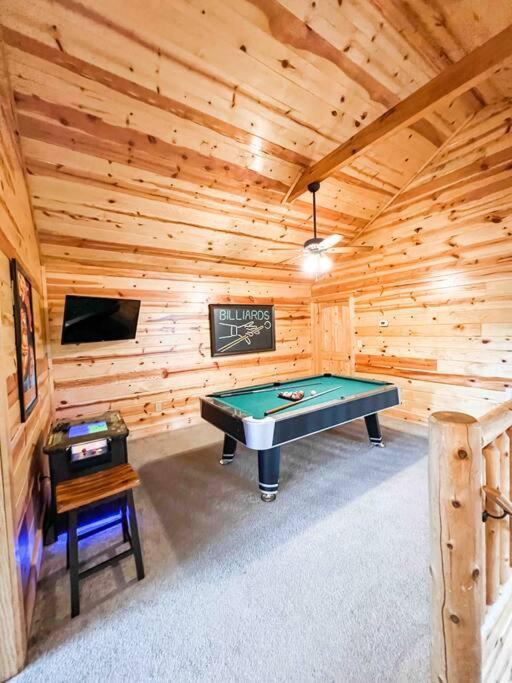 Indoor Heated Pool Hot Tub Cabin Сивиървил Екстериор снимка